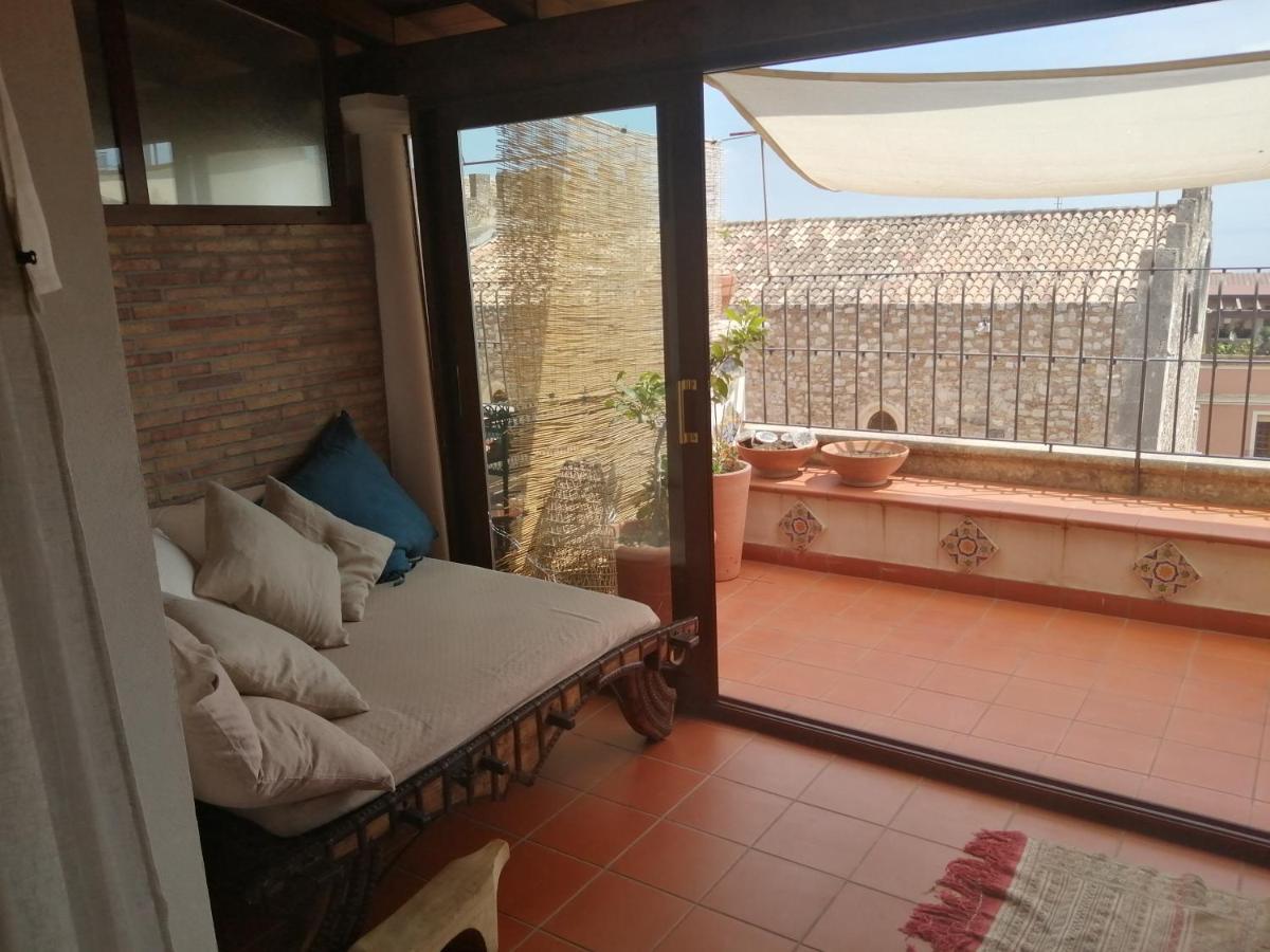 Appartement Aly Art Duomo, Gulf & Etna View Taormine
